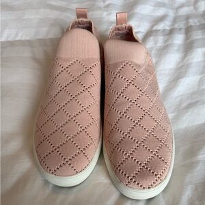 Soda Blush Pink Quilted Slip-On Sneakers